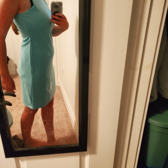 Turquoise fitted dress - Picture 7 of 8